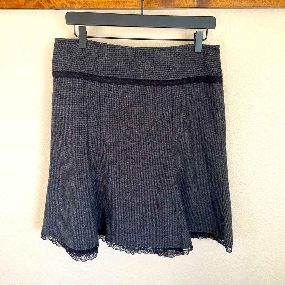 Y2K 2000s Short A-line Tweed Skirt With Lace Trim Junior’s 9 Speak2me Academia